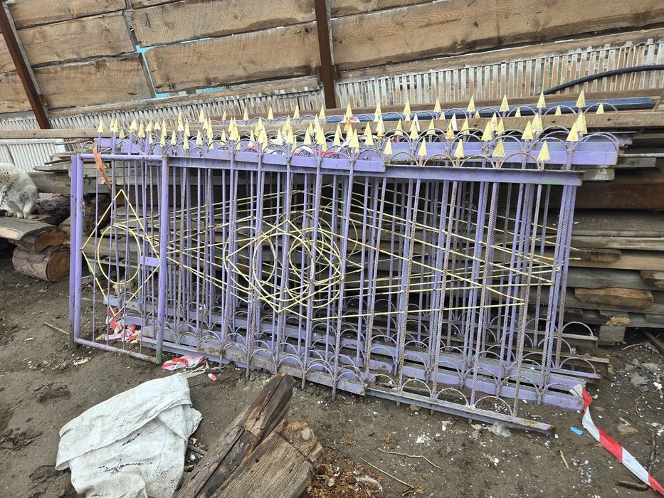 Продам забор металлический