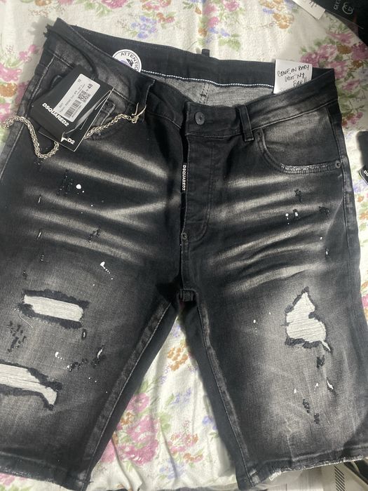 Blugi scurti barbati negri  dsq2 calitate premium