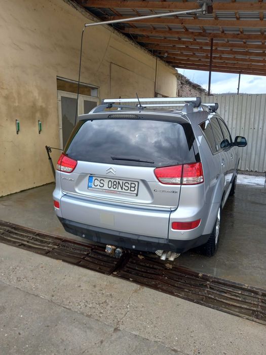 Vand Suv 4x4 7 locuri