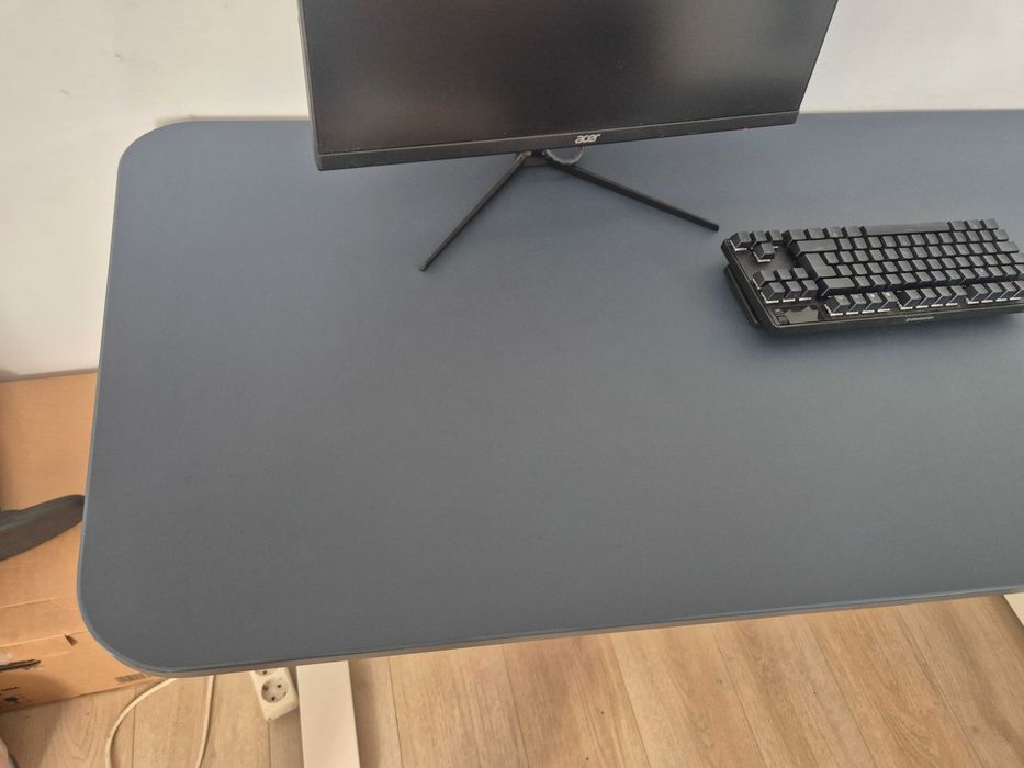 Masa de birou Ikea colt dreapta 160*110