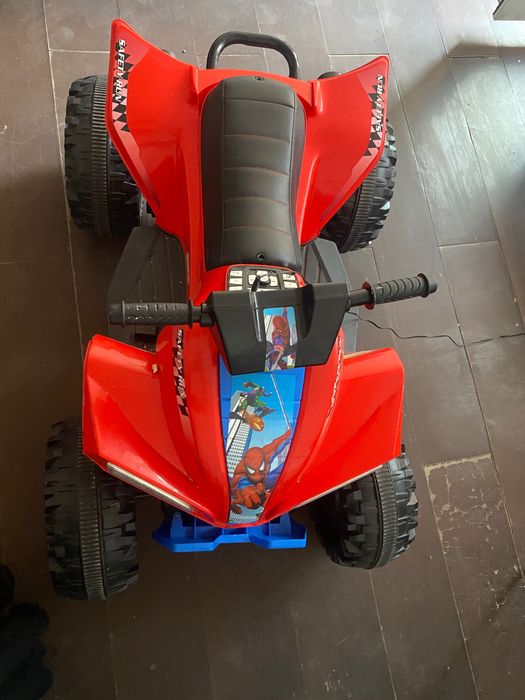 Atv electric pentru copii
