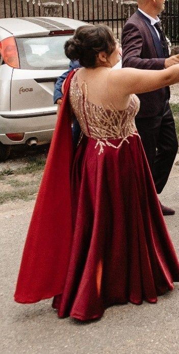 Rochie de nasa elegantă