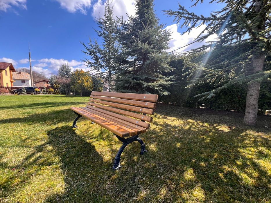 Banci stradale / banci gradina / banca fonta / picioare fonta / mobila