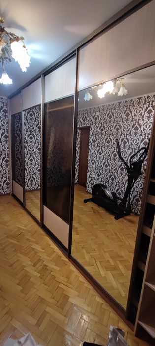 Двери для гардеробной,раздвижные