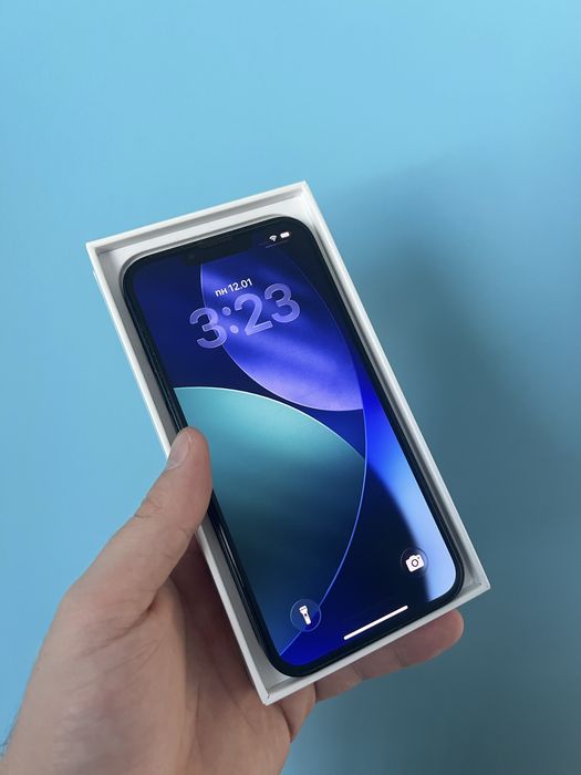 iPhone 13 128GB BLACK