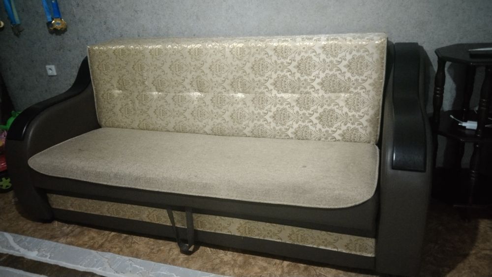 Диваны двойка для гостинной