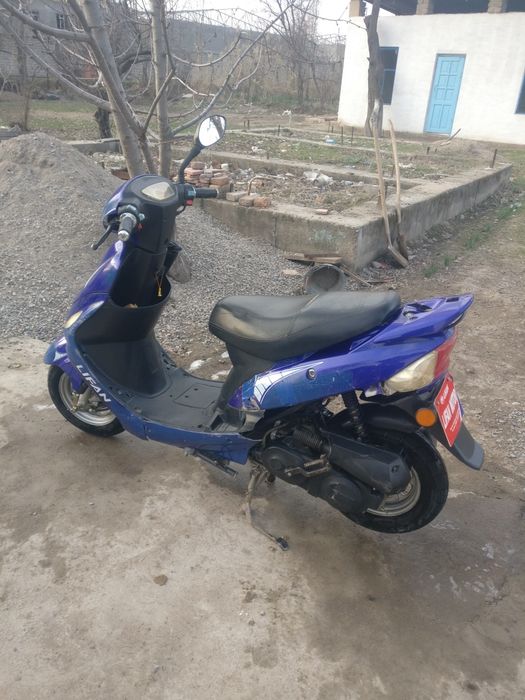 Объменяю 50 кубовый скутер в нормальном состояние