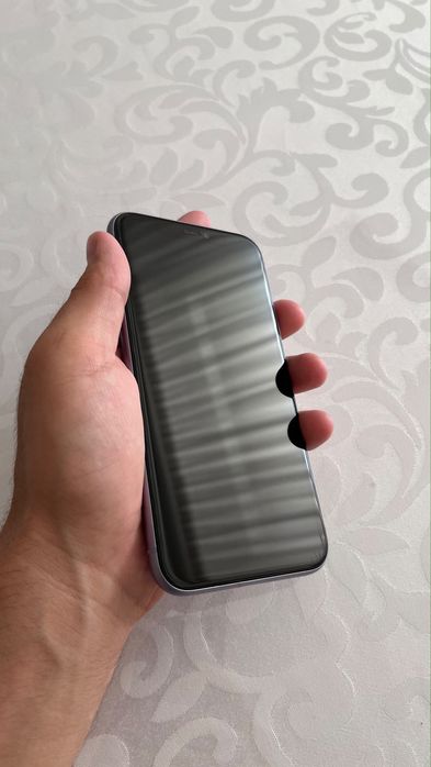 Iphone 11 в хорошем состоянии