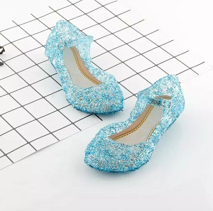 ЛУКСОЗНА РОКЛЯ НА ЕЛЗА/ аксесоари/ обувки/ колие/ чанта