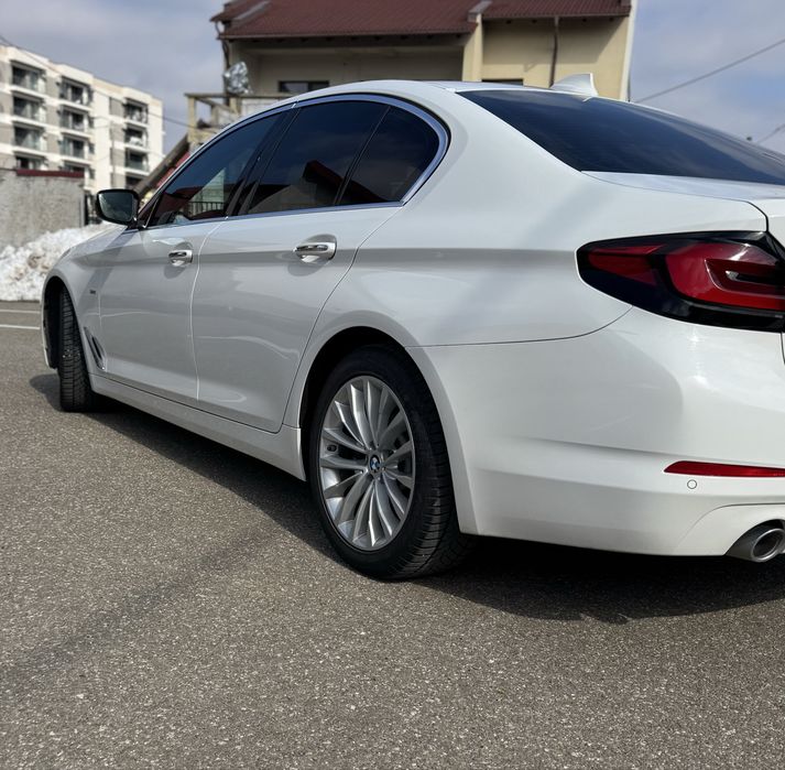 BMW 5 Series 2017 — imagine 5