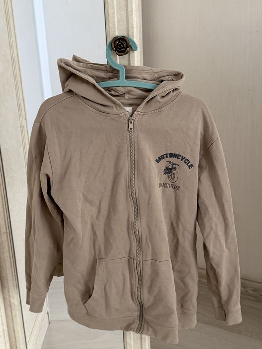 Продам Женские вещи, куртки, кофты