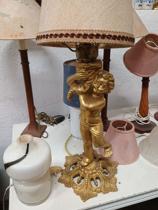 Лампион скулптура