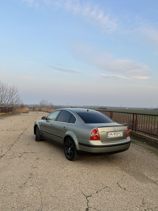 VOLKSWAGEN Passat 2003 — imagine 2