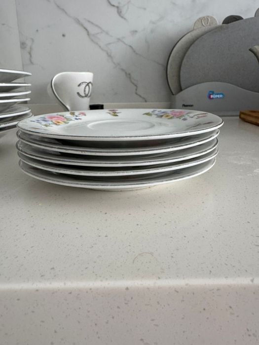 Продаю сервиз дешево 6.000 символично