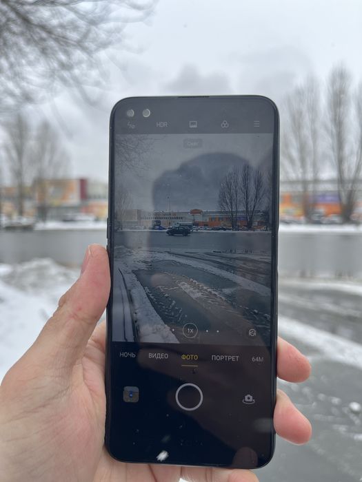 Телефон Realme 6 pro