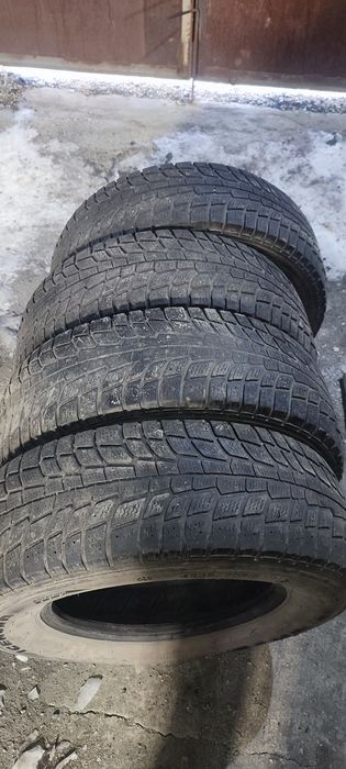 Продам шины на автомобиль