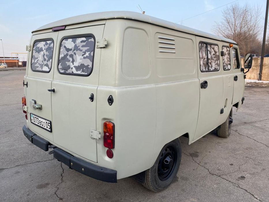 Продам УАЗ буханку