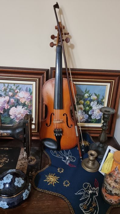 Vand pianina Geyer si vioara