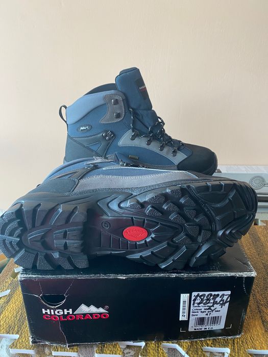 Чисто нови зимни туристически мъжки обувки, размер 47