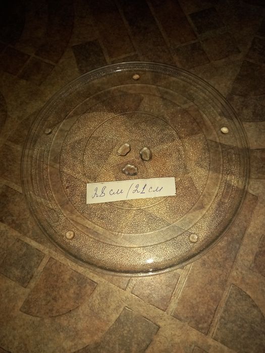 Тарелки для микровалновки 2 штуки