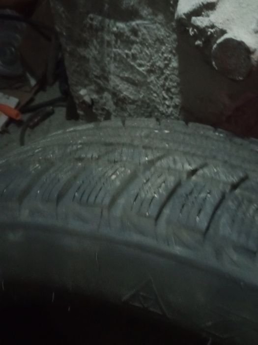 резина ( колеса)