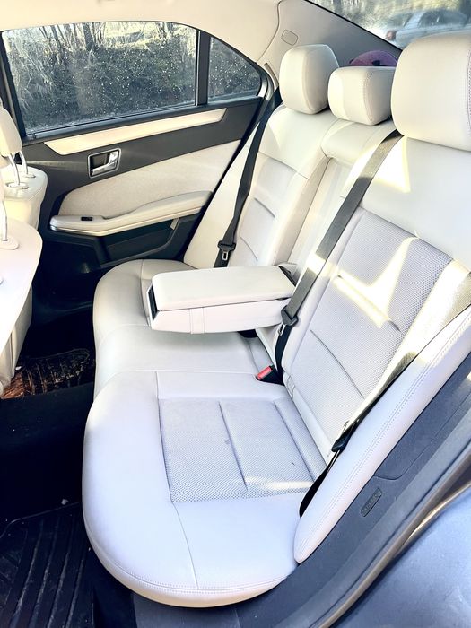 Mercedes-Benz E 350 / КУПЕНА НОВА в  БЪЛГАРИЯ