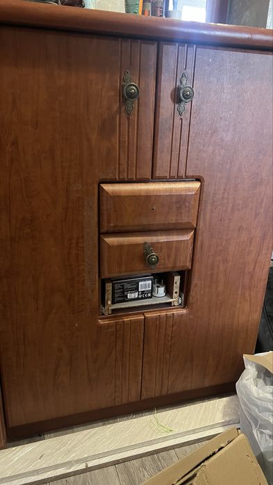 Прихожка - шкаф, комод, вешалка