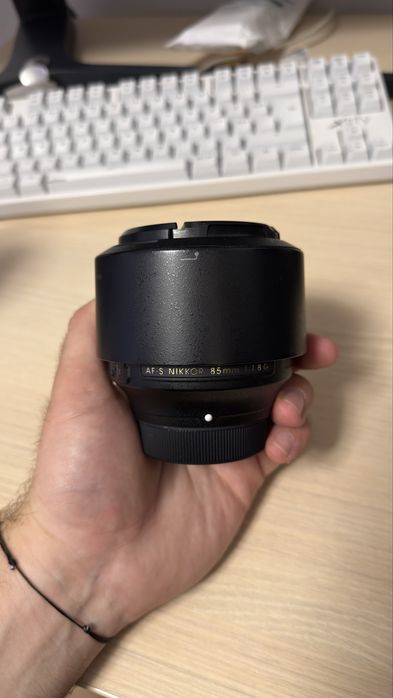 Nikon Nikkor 85mm f1.8 F mount