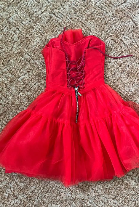 Бална къса рокля