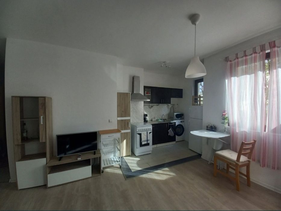 Дава се под наем Двустаен апартамент в София, Люлин 9 - 50 кв.м за 397.8 € - Снимка #2