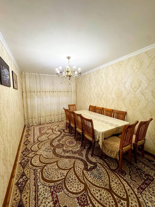 Qorasuv6 Uy sotiladi