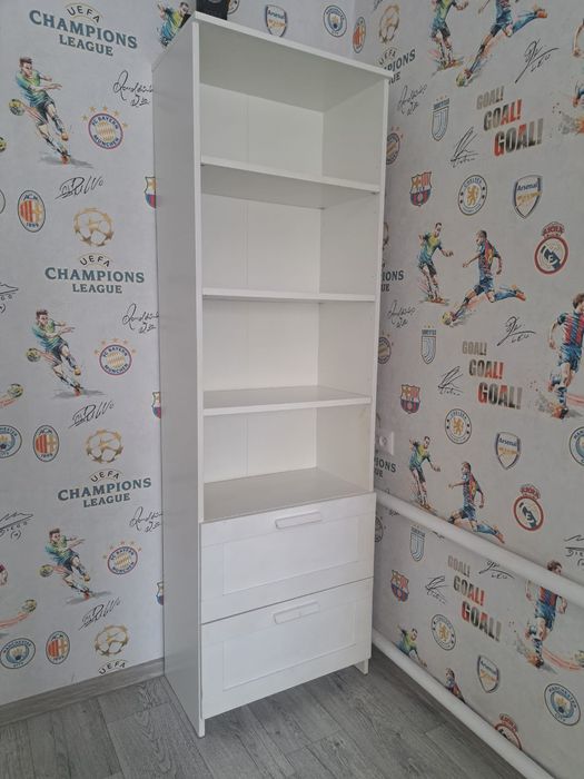 Продается шкаф пенал Фирмы Икея