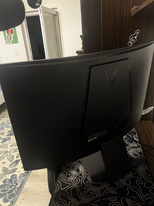 Vand Monitor LG UltraGear 32GS60QC-B