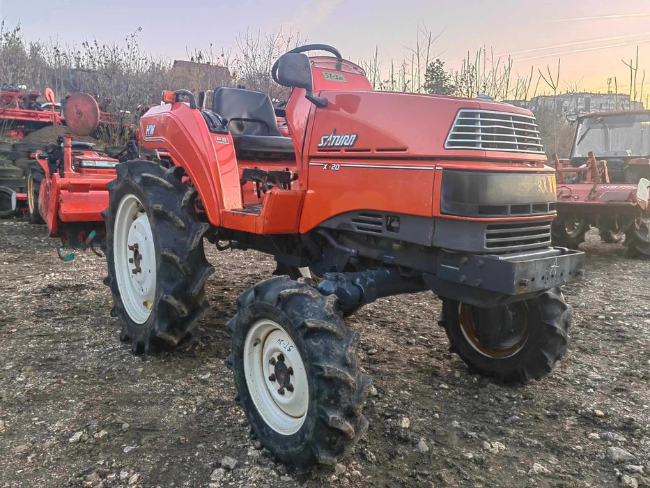 Трактор KUBOTA X20 4x4