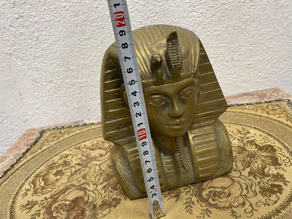 Голяма египетска фигура бюст от месинг тутанкамон