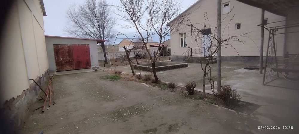 Yashash uchun tayyor uy sotiladi