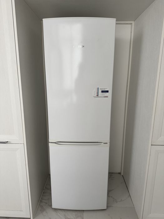 Холодильник Bosh