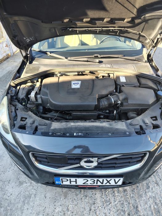 VOLVO S60 2011 — imagine 3
