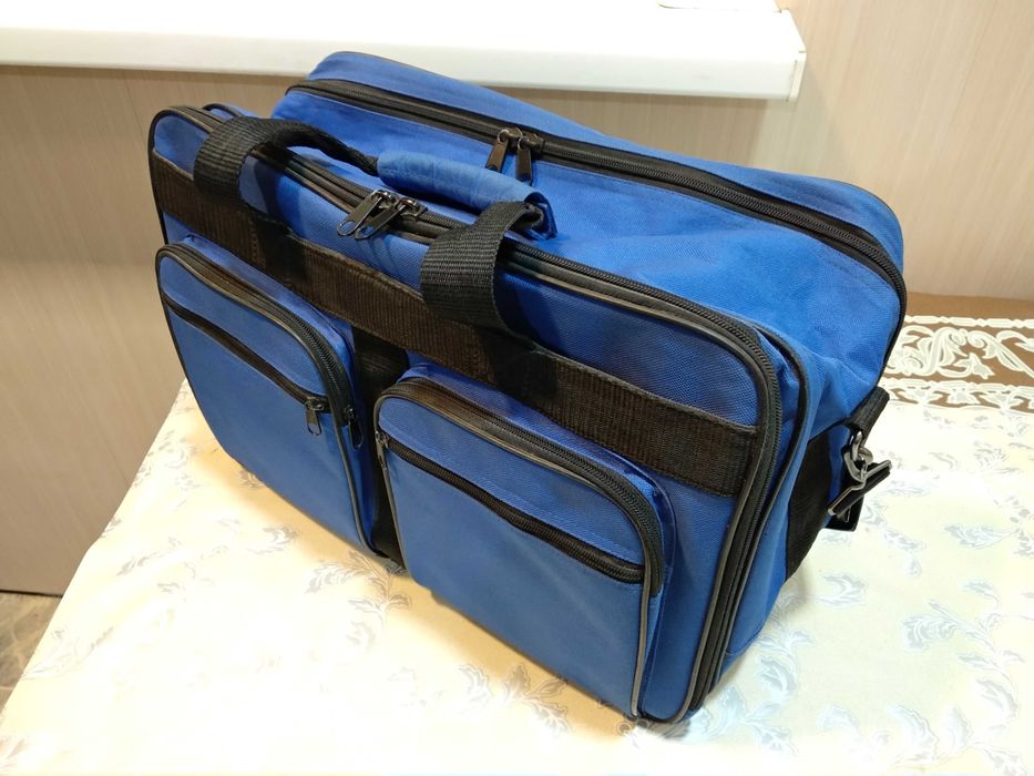 Сумка для документов, вещей.