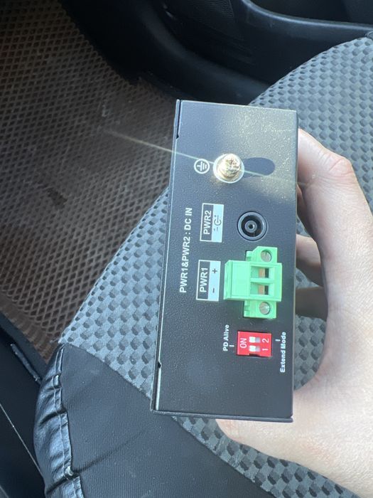 Коммутатор poE Switch