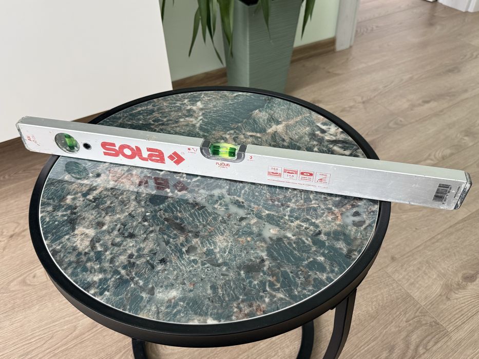 Алуминиев нивелир Sola 60см