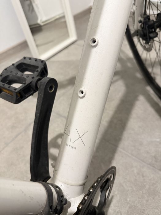 Bicicletă Trekking / Oraș WHITE AX Series, Roti 28”