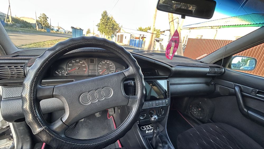Audi…….100……..c4