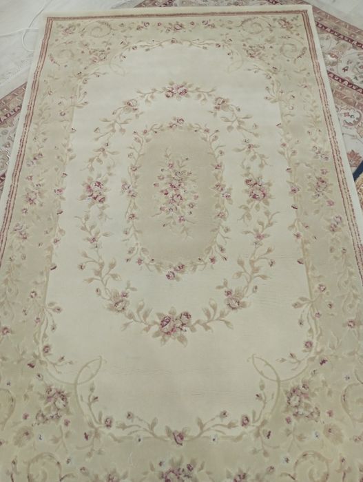 Продам шерстяной ковёр 1х2 б/у