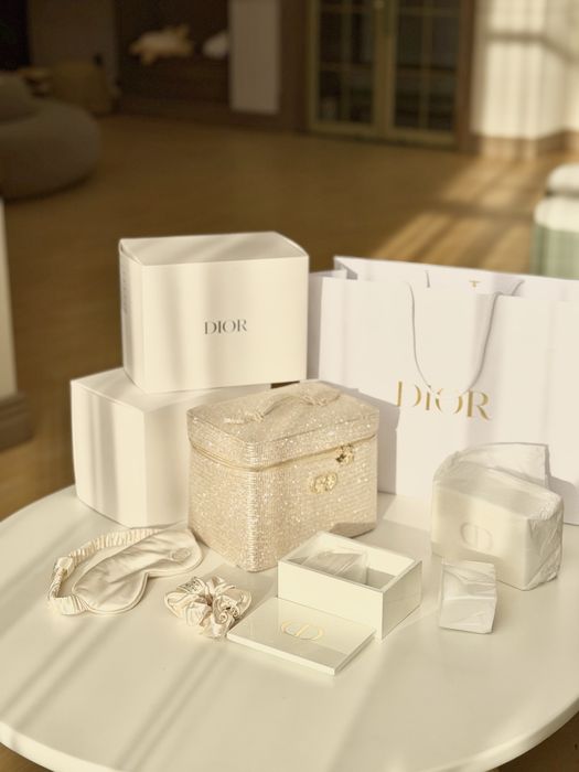 В наличии! Шопер Dior