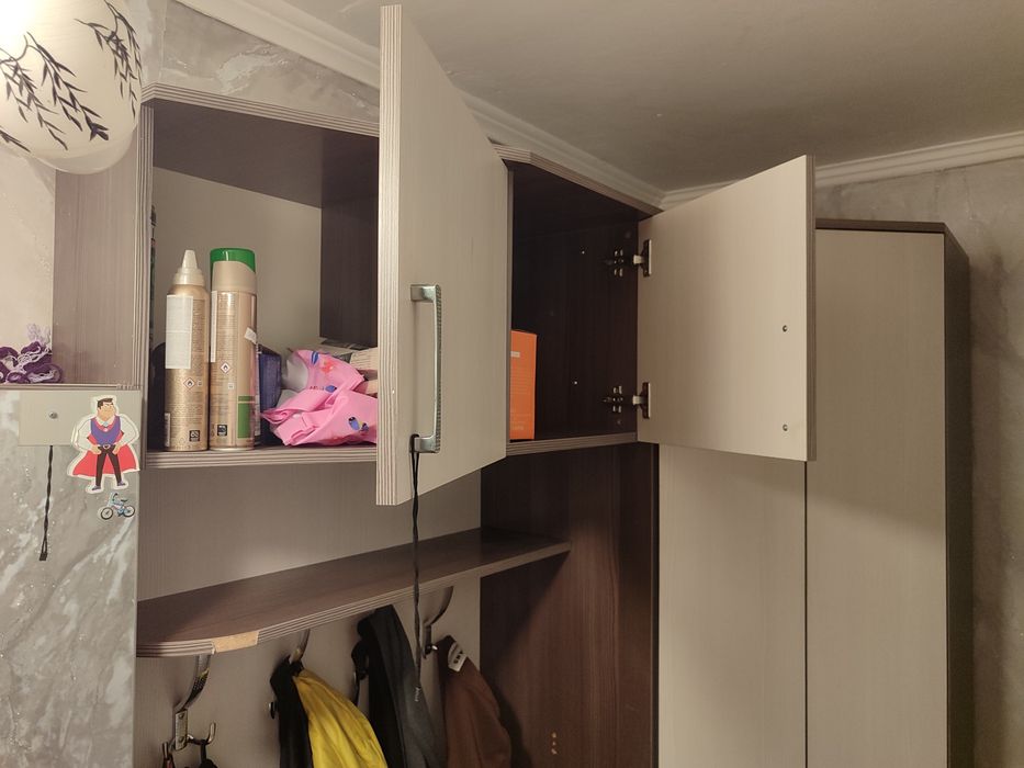 Угловая прихожая