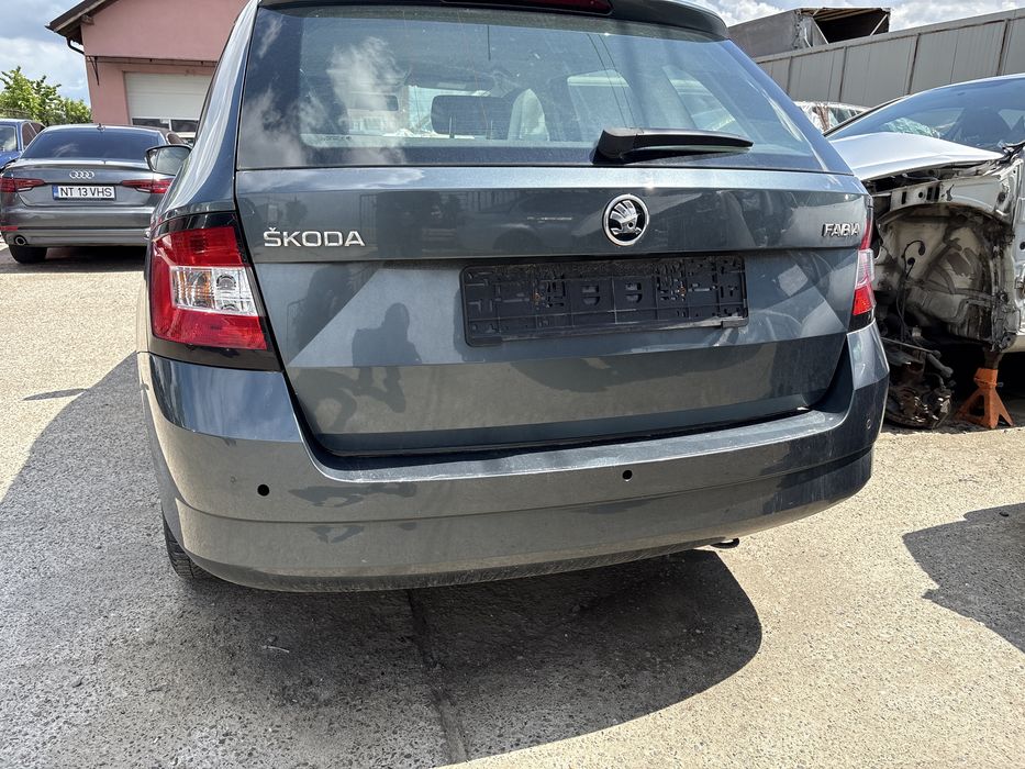 Bara spate skoda fabia 3 break