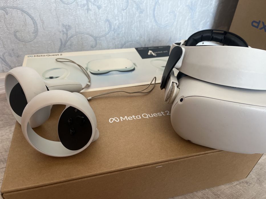 Продам очки дополненной реальности Meta quest 2
