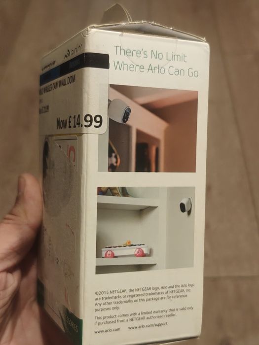 Стойки за Arlo Камери