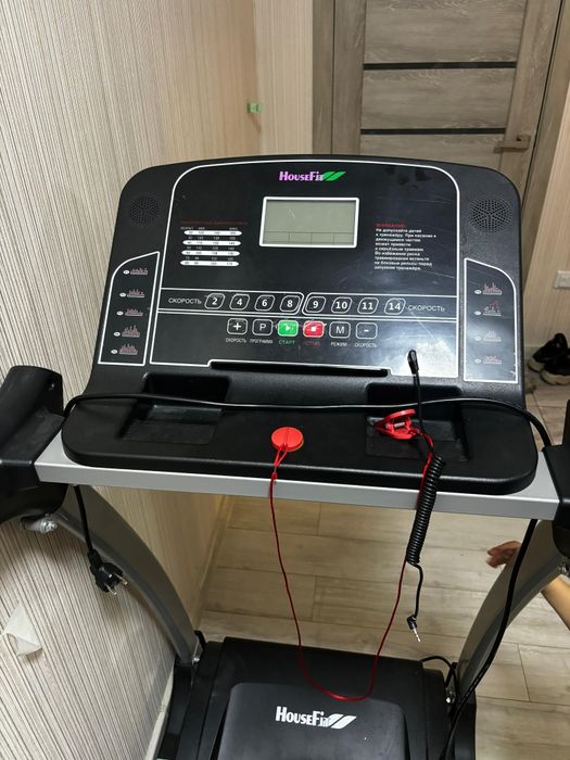 Продам беговую дорожку